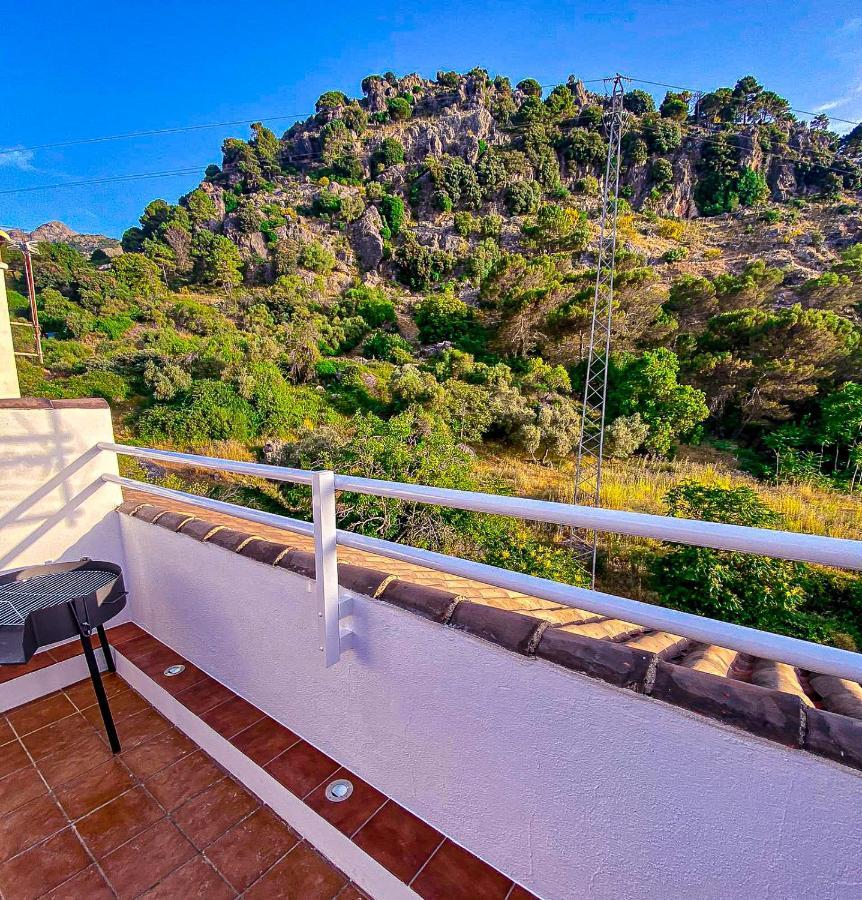Vila Grazalema - Casita La Calma - Incredible Views, Clima Frio-Calor, Wifi & Private Parking Optional Exteriér fotografie